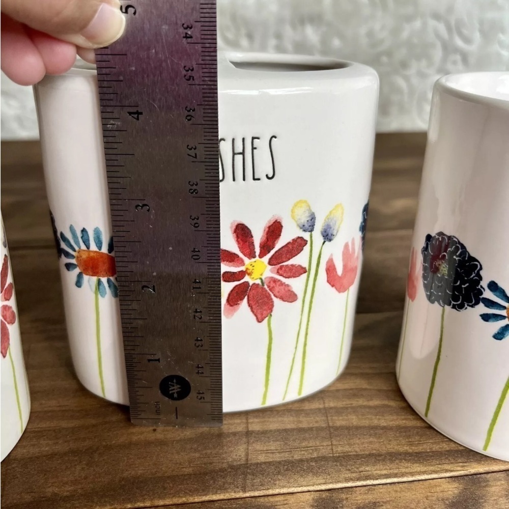 Rae Dunn Artisan Collection 3 Vanity Pieces Stuff & Brushes EUC Floral Holders - Picture 5 of 14